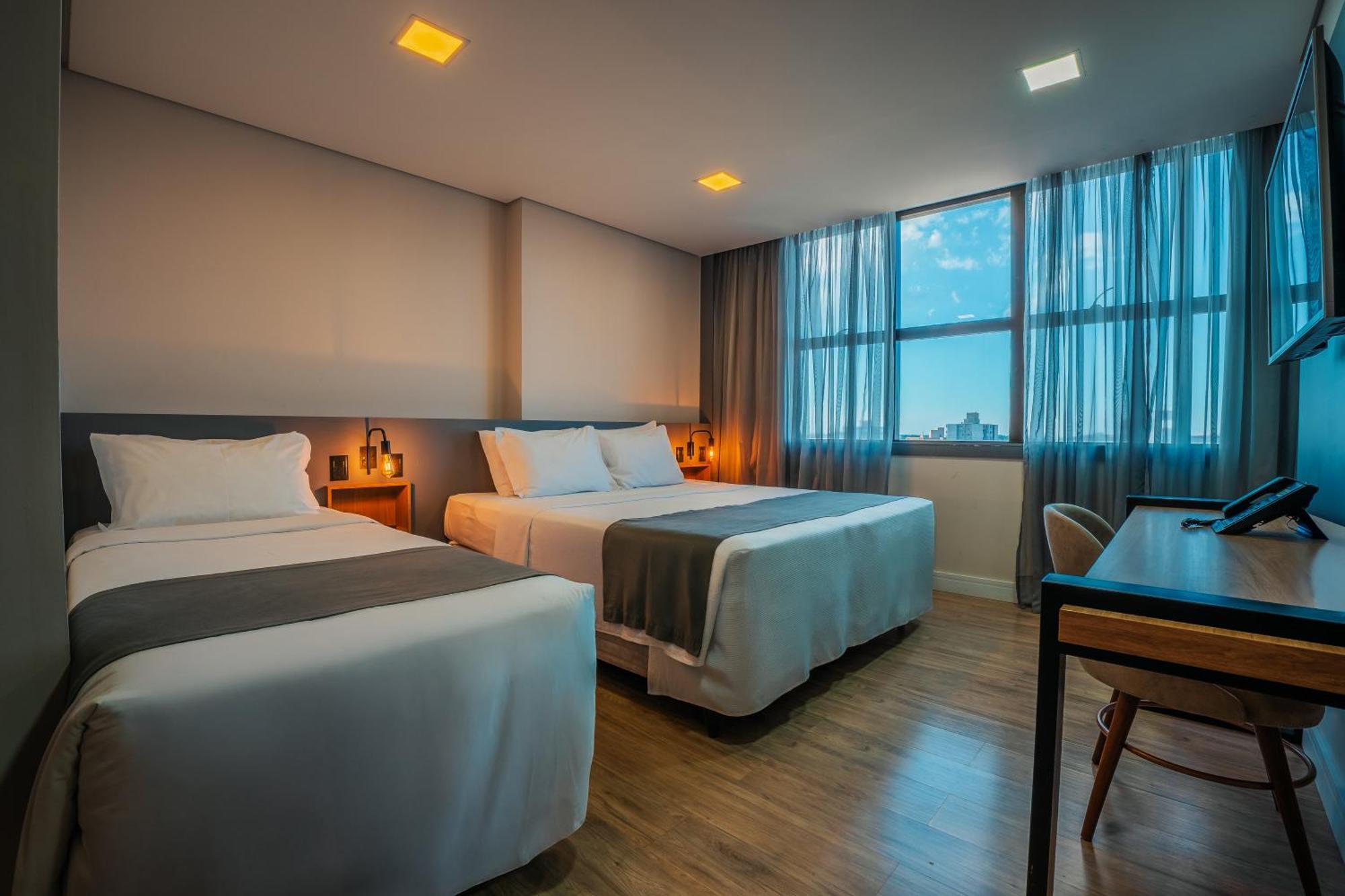Hotel Laghetto Estacao เบงโต กองซัลเวส ภายนอก รูปภาพ